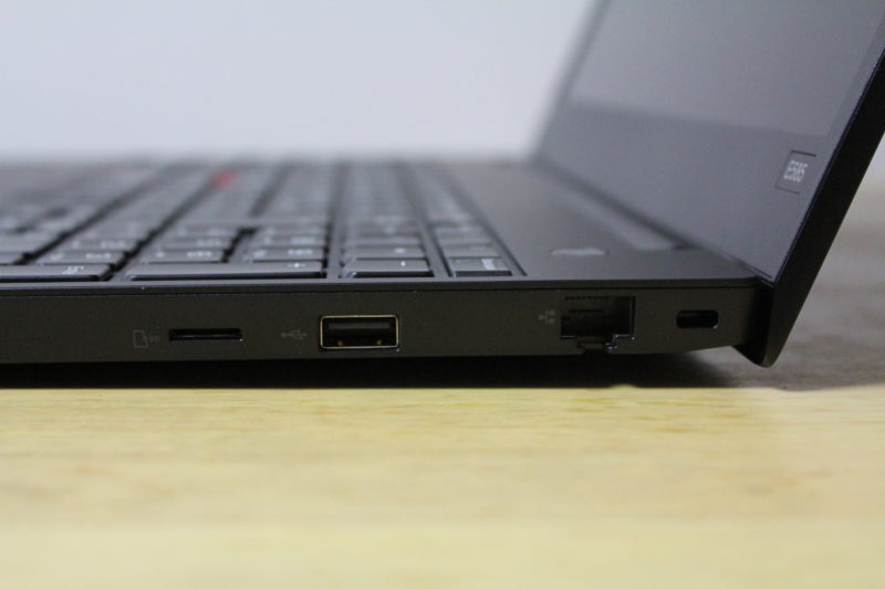 ThinkPad E585 価格com限定モデルを購入したのでレビューします 